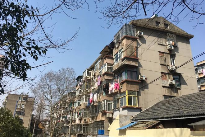 居太吵有什么方法来解决龙8国际龙8网站楼上邻